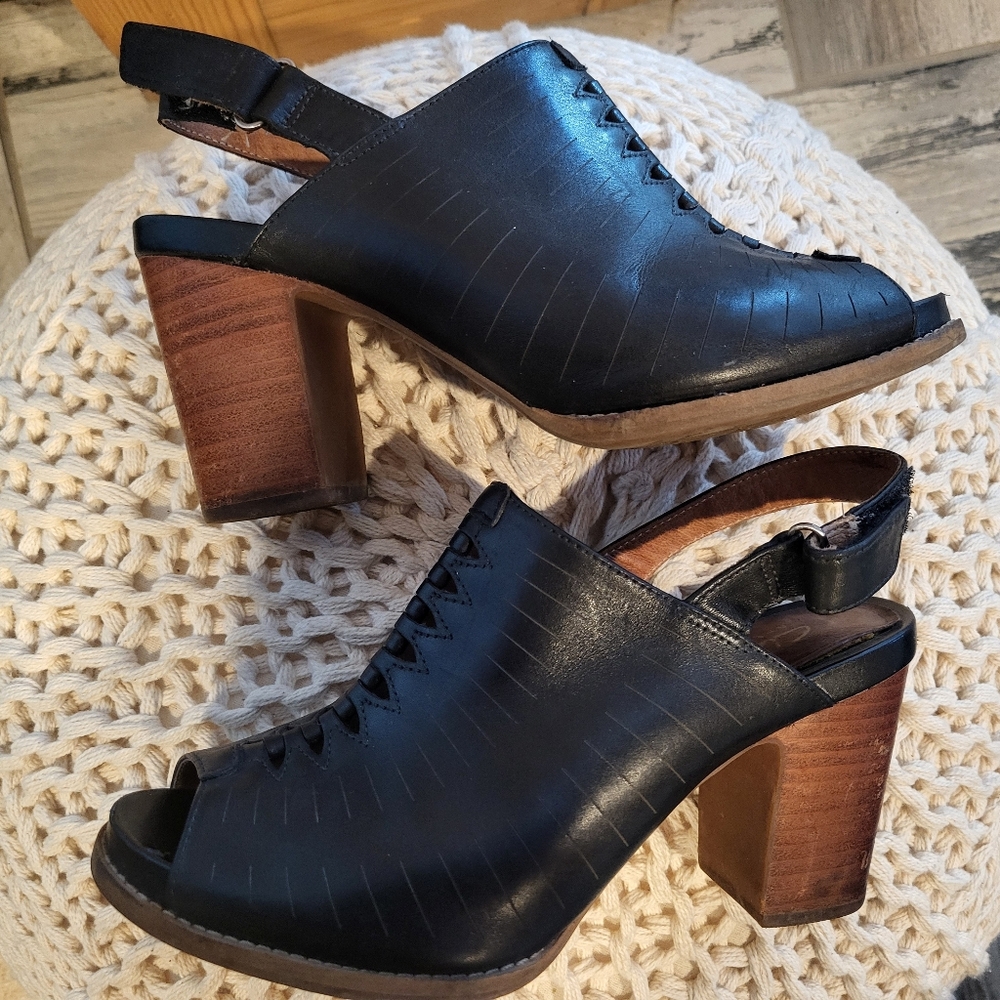 Clarks Briatta Key slingback block heels - Picture 4 of 9